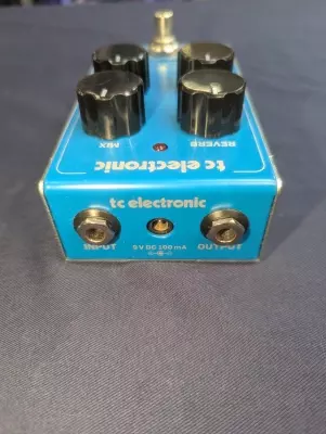 TC Electronic - Fluorescence Shimmer Reverb Pedal 2
